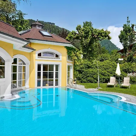 泽尔时见斯塔特帕克公寓 公寓 *