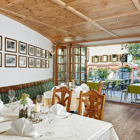 泽尔时见斯塔特帕克公寓 滨湖采尔